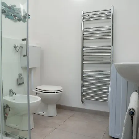 Guesthost - Ravenna Bright & Renewed Villino Vila *