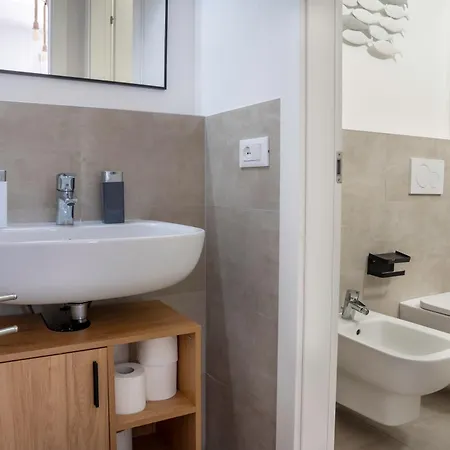 Guesthost - Ravenna Bright & Renewed Villino ヴィラ *