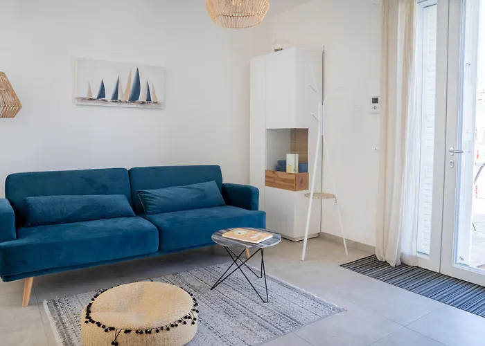 Villa Guesthost - Ravenna Bright & Renewed Villino Punta Marina