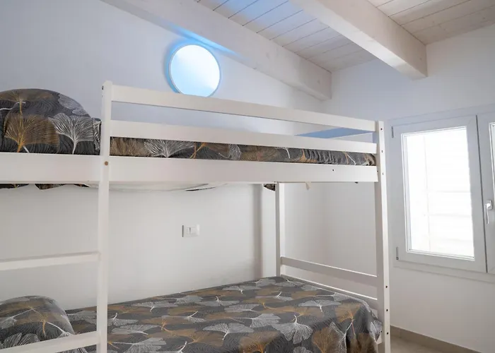 Villa Guesthost - Ravenna Bright & Renewed Villino