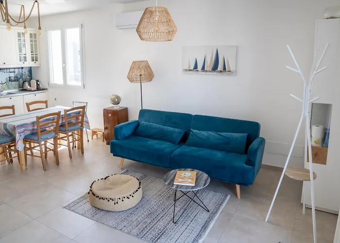 Villa Guesthost - Ravenna Bright & Renewed Villino *